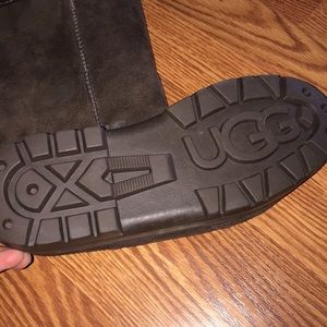 Ugg #5245 size 8